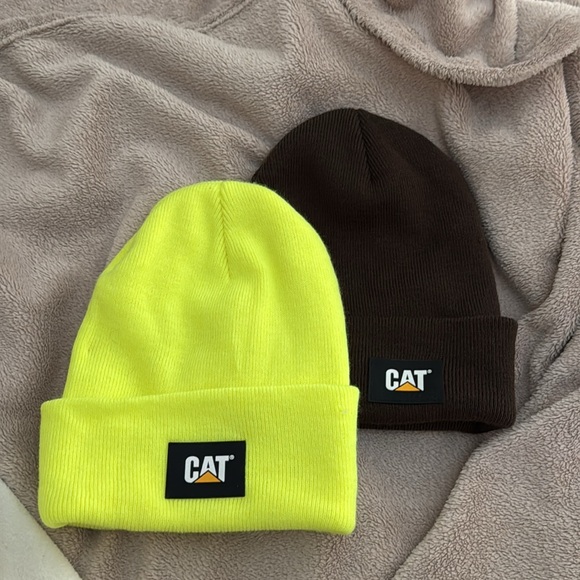 2 CAT beanies - unworn - still have the plastic tag fasteners attached… - Picture 2 of 9